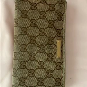 2013 Gucci Wallet